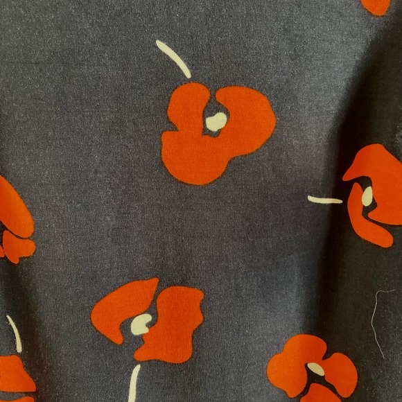 Draper James Poppy Ponte Shift Dress - Picture 3 of 5